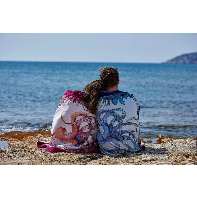 WWF Octopus Navy Signature beach towel